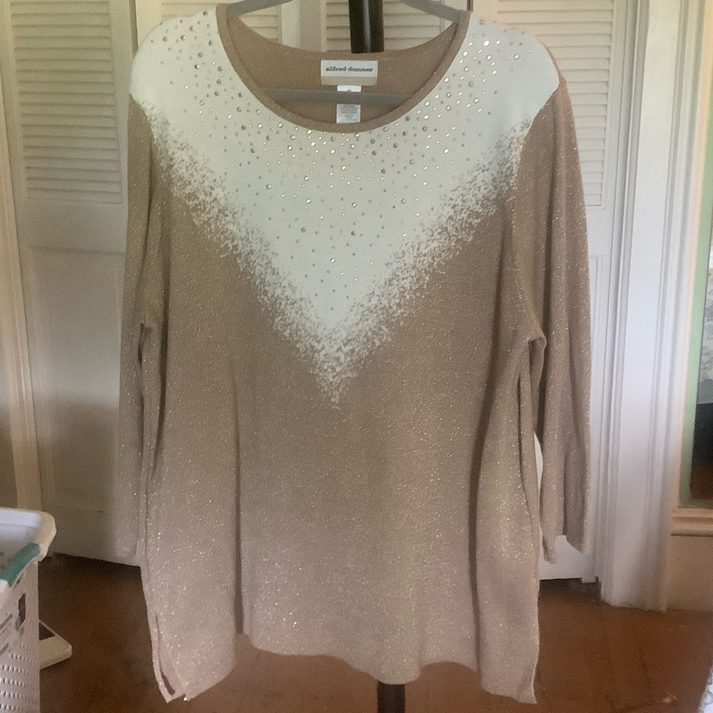 Alfred Dunner Gold and Off-White Sparkle Top